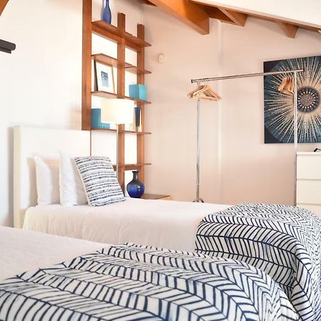 Architect-Designed Loft In A Historic Hilltop Neighborhood Lisboa Ngoại thất bức ảnh