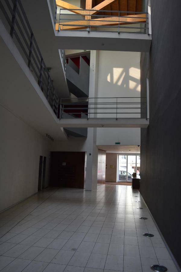 Architect-Designed Loft In A Historic Hilltop Neighborhood Lisboa Ngoại thất bức ảnh