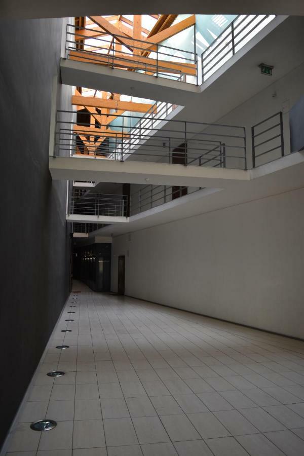 Architect-Designed Loft In A Historic Hilltop Neighborhood Lisboa Ngoại thất bức ảnh