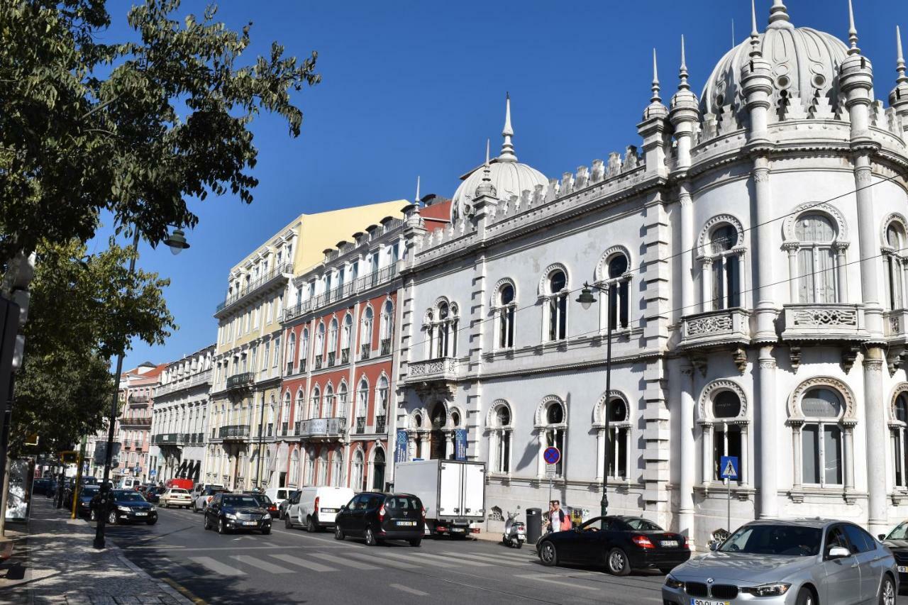 Architect-Designed Loft In A Historic Hilltop Neighborhood Lisboa Ngoại thất bức ảnh
