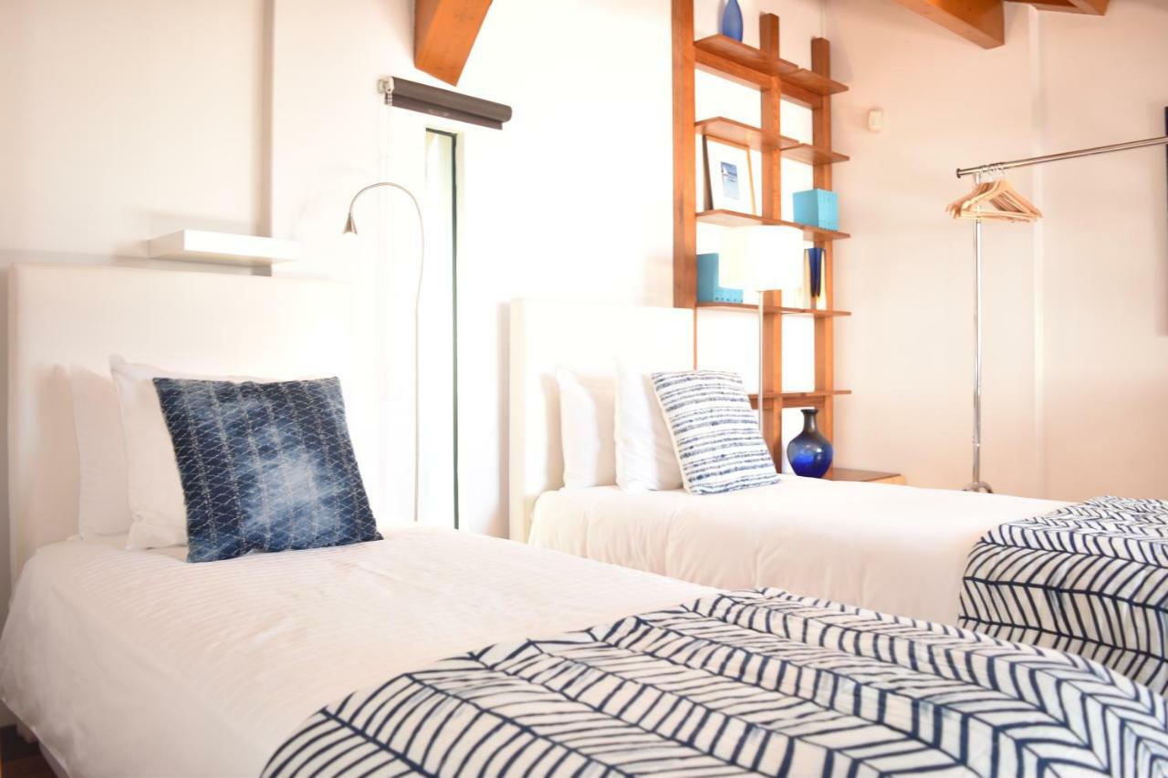 Architect-Designed Loft In A Historic Hilltop Neighborhood Lisboa Ngoại thất bức ảnh